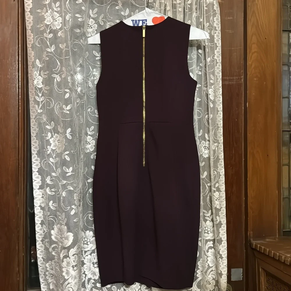 Brand new like condition Calvin Klein deep purple size 10, beautiful dress - Picture 3 of 4